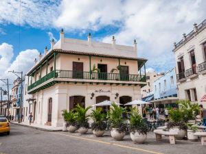 Hotel Camino de Hierro