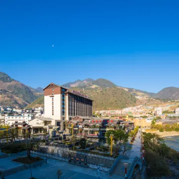 Hilton Garden Inn Nujiang