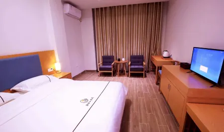 Dongfang Sea Jinshan Chinese Inn