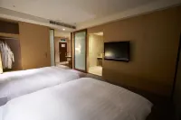 Taipung Suites