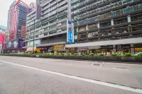香港廣易商務賓館（旺角地鐵E1出口） 香港華人基督教聯會附近的飯店