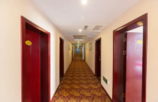 Anyang Shunxingju Hotel (Delong Street)