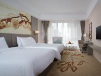 维也纳国际酒店(包头火车站店) - 标准双床房