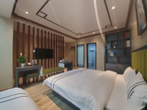 Xiping Minghao 19 Collection Hotel