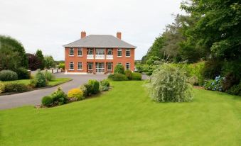 Falshea House