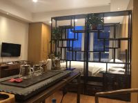 逸家精品公寓(天津于家堡自贸区宝龙店) - 新中式一室一厅套房