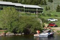 Lake View Suites Hotels in West Yellowstone