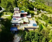 Bobocuo Tibetan Hostel
