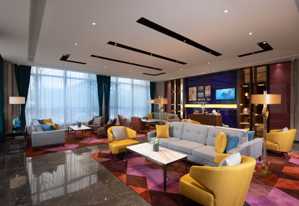 4. 햄튼 바이 힐튼..