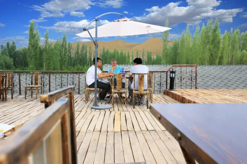 Hongwu Inn Area Publik Photos