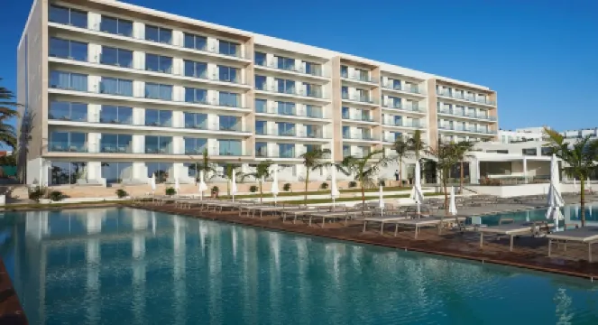 Sunrise Jade - Adults Only