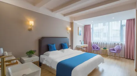 Hotel Falan Small Town