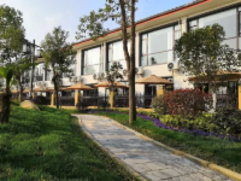 Juhongsheng Hotel Hotels in Shou County