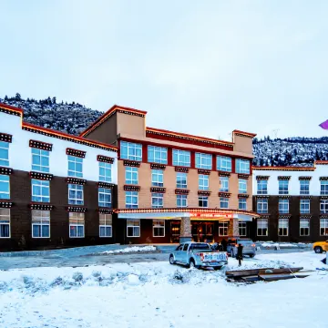 Zichen Boyue Hotel
