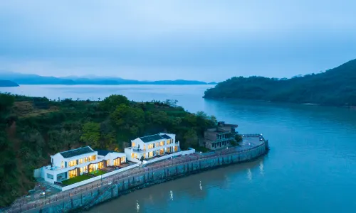 Xiangshuyuan Haishang Muxin Hostel