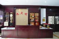 Hailuogou Jiudawan Mountain Villa