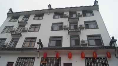 Jixi Jiapeng Youth Hostel Hotels in 