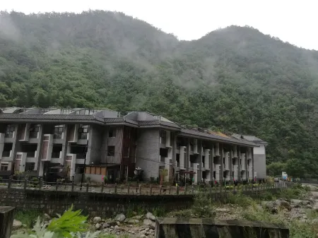 Ningshan Swallow Homestay