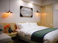 长沙CCS酒店 - 高级大床房