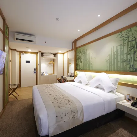 Verse Luxe Hotel Wahid Hasyim