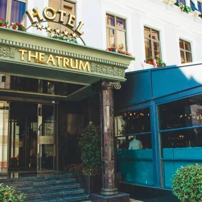 巴庫劇院酒店 鄰近阿塞拜疆國家歷史博物館的酒店
