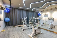 Atour Hotel (Harbin Ice and Snow World, Longchuan Road Metro Station Hotel di Harbin