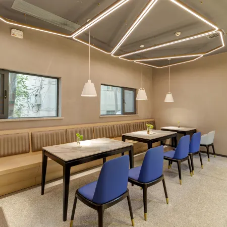 Lingshe Hotel (Xi'an Jiaotong University South Gate Dayan Pagoda Branch) Отели рядом с достопримечательностью «9-я больница Сиань»