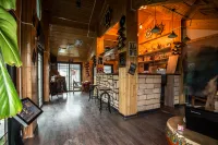 Scenery Retreats (Qinling Mount Taibai Hot Spring Retreat) - Bar