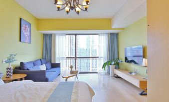 Tinglan Apartment Hotel (Qingdao May Fourth Square MIXC)