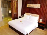上海王巢酒店 - 豪华大床房