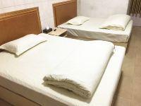 陆丰龙发住宿
