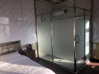 Zhalantun Lanyue Inn