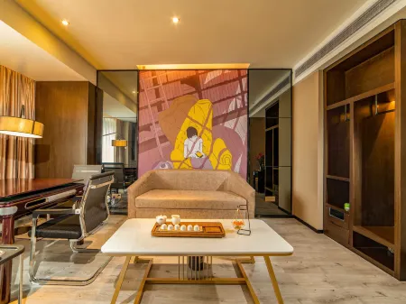 CHEERMAY HOTELS (Qingyuan Wanbang Center)