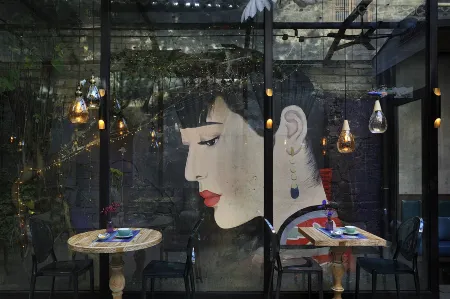 Yujian No.8 (Huangshan Tunxi Old Street) Отели рядом с достопримечательностью «Cheng's Miyake»