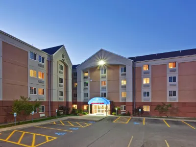 Staybridge Suites Syracuse (Liverpool) Hotels near McChesney Park