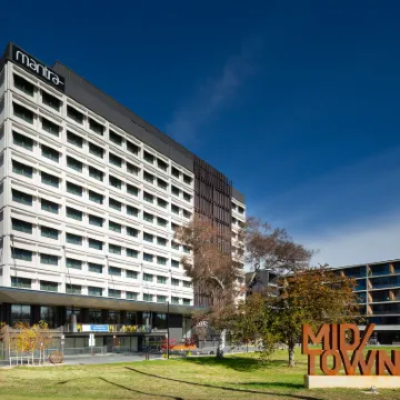 Mantra MacArthur Hotel Hotels near Patrick White Lawns