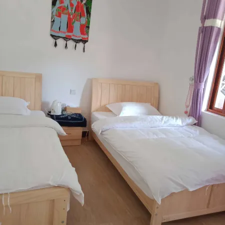 Nuodeng Ling'erling Hostel