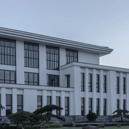 Ligu Tiangong Holiday Hotel
