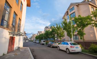 Super 8 Hotel ( Yunding Market Daomi Post Station Branch)