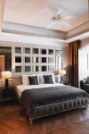 Yacht Classic Hotel - Boutique Class Hotels near Watch Towet Church