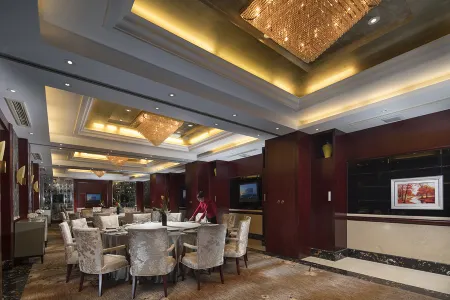 Maison New Century Hotel Cixi Отели рядом с достопримечательностью «College of Science and Technology, Ningbo University»