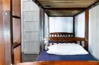 Island Backpackers Hotels in Semporna