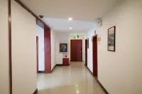 Xianju Hongda Hotel (Wuyue Plaza Branch of passenger transport center)