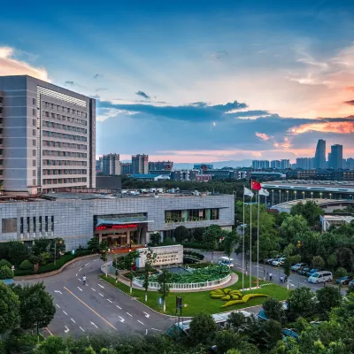 Yunnan Lishui Yunquan Hotel (Yunshida South High-speed Railway Station) Hotel berhampiran Tasik Bailong