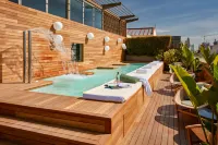 Sir Victor Hotel, part of Sircle Collection - Luxury
