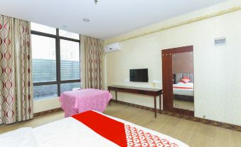 Jinweika Hotel (Fangchenggang Central District Dongxiang Pedestrian Street)