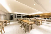 HanTing Hotel (Xinchang Great Buddha Temple)