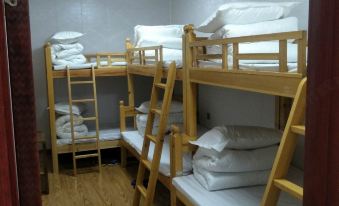 Gonghe County Heimahe Town Tianma Hostel