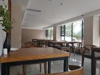 洪雅七裏坪映象雲嶺ホリデイホテル