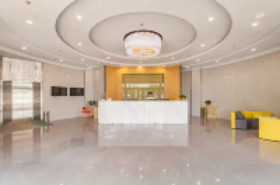 GreenTree Inn Zhixun (Dalian Zhoushuizi Airport Xinzhaizi Metro Station)